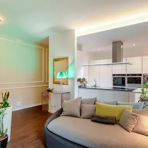 https://galleria-eremitani-exclusive-elegant-apartment.hotelinveneto.com